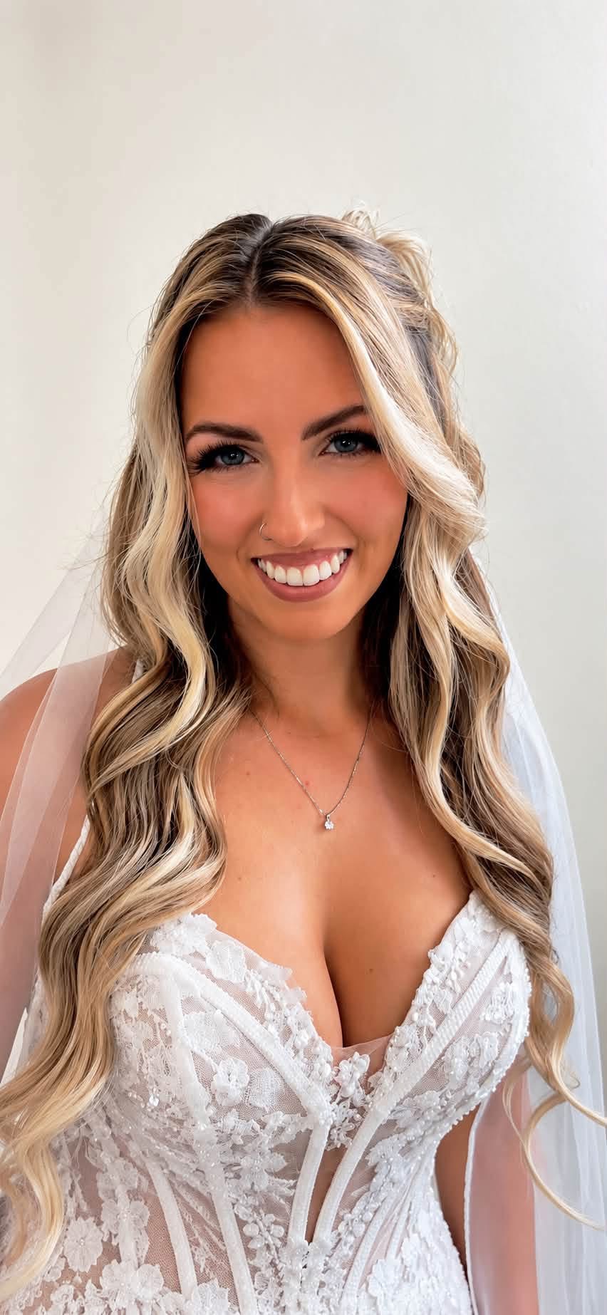 Bridal inspired makeup with fluttery lashes